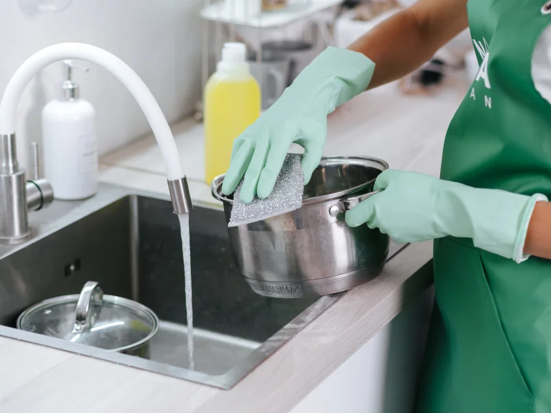 Химчистка мягкой мебели с выездом на дом в Курске